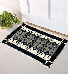 Egyptian - Hand-woven Woolen Rug - Double Seam - 2.5' x 1.5'