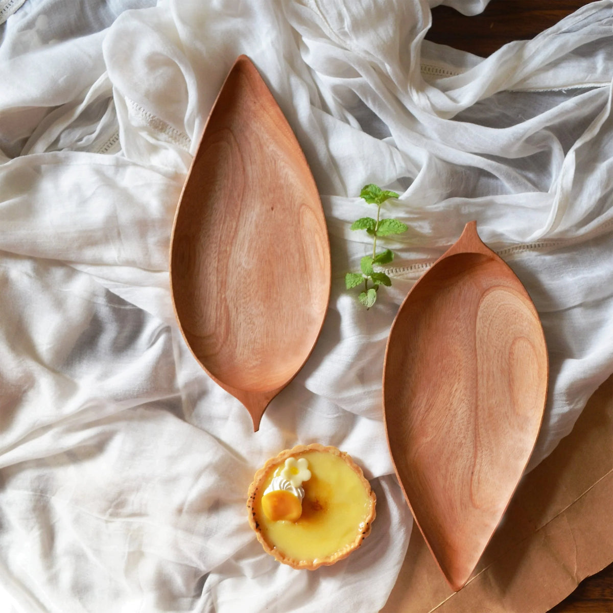 Wooden Leaf Shape Tray