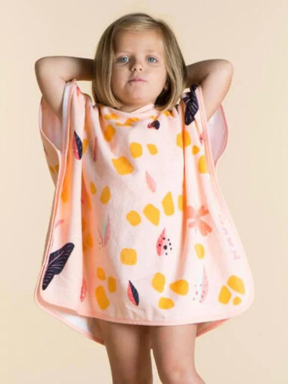 Gigi the Giraffe Poncho