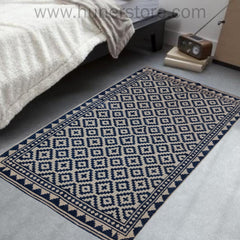 Diamond Style - Navy & Beige (4ft x 6Ft)